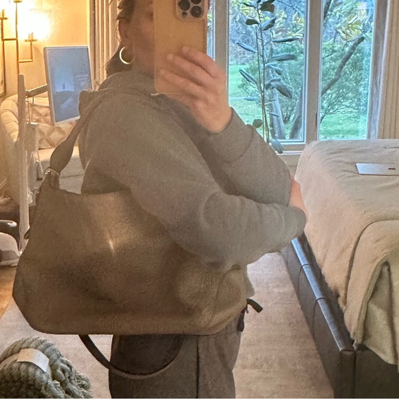 Burberry Leather Ledbury Hobo Bag - Picture 13 of 13